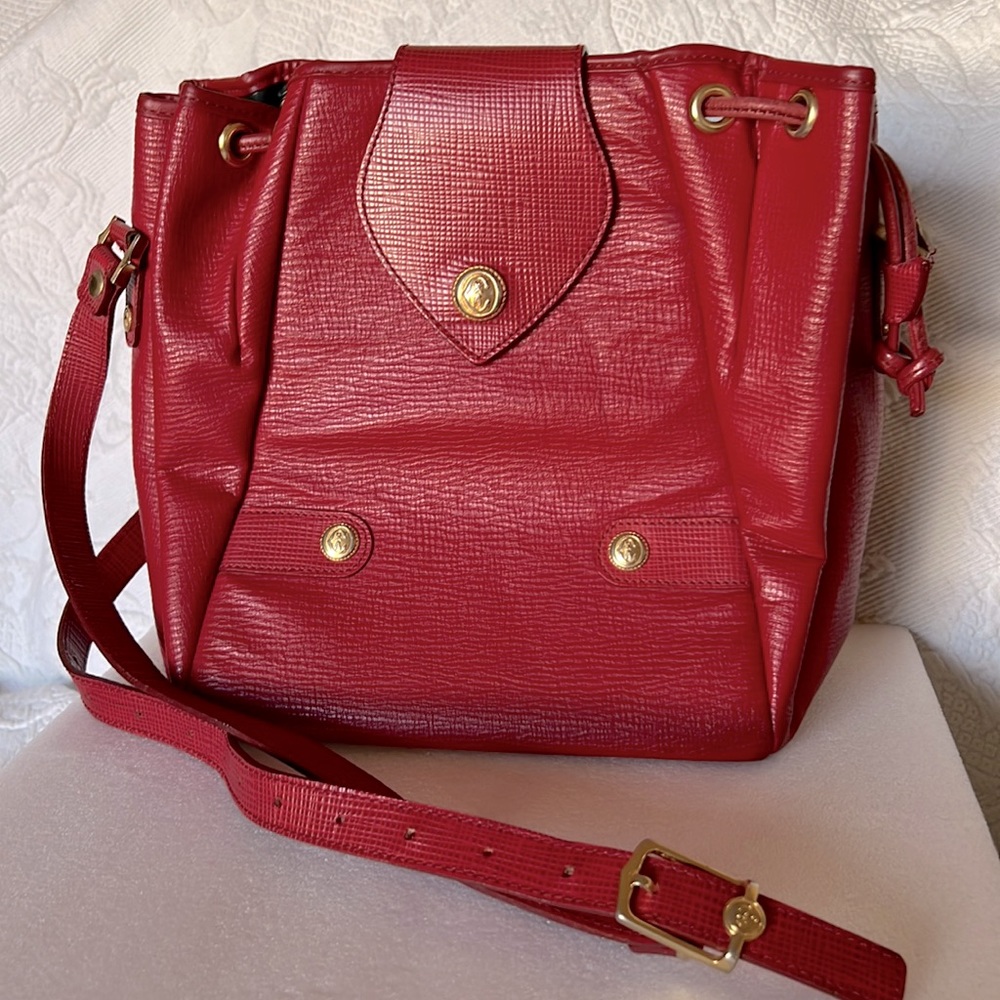 PHILIPPE CHARRIOL red bucket cross body YGoldtone hardware 10x10x6” strap 50”